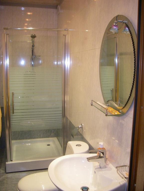 Gyumri Hotel Γιερεβάν Δωμάτιο φωτογραφία